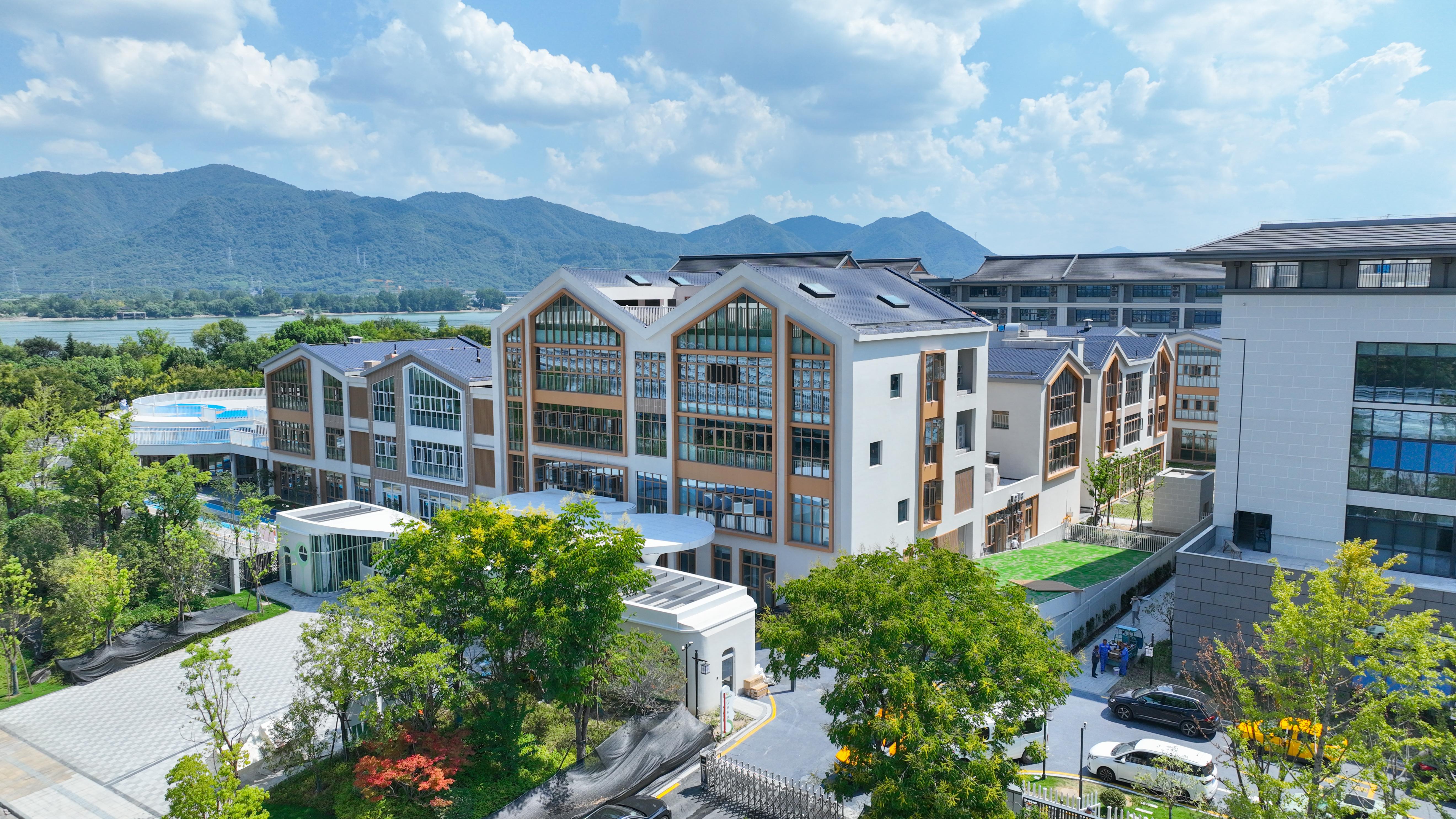 富春繪新卷，書院啟華章——東吳九年一貫制學校及東吳幼兒園新建工程盛大竣工！